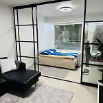 Cozy-15min To Airport, Free Parking