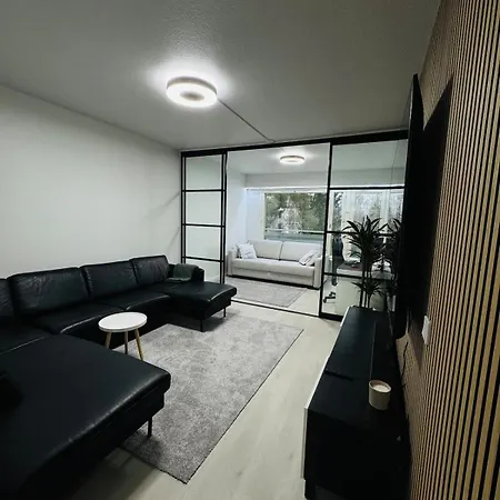 Cozy-15min To Airport, Free Parking *